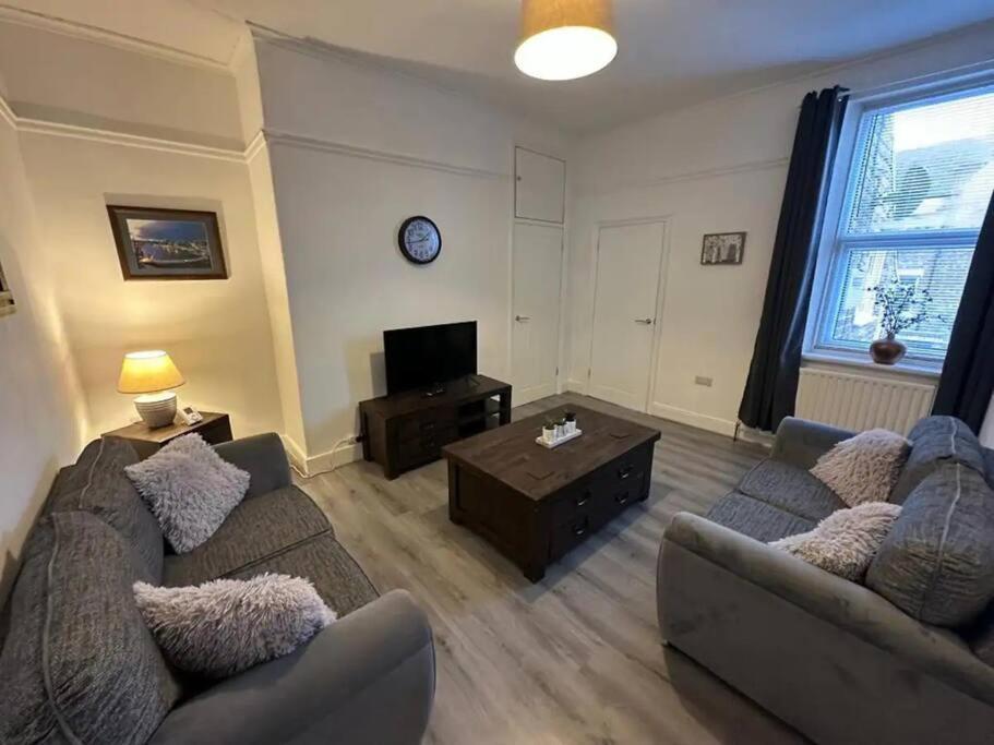 Blossom Holiday Lets - 3 Bed Bensham Apartment Gateshead Exterior foto